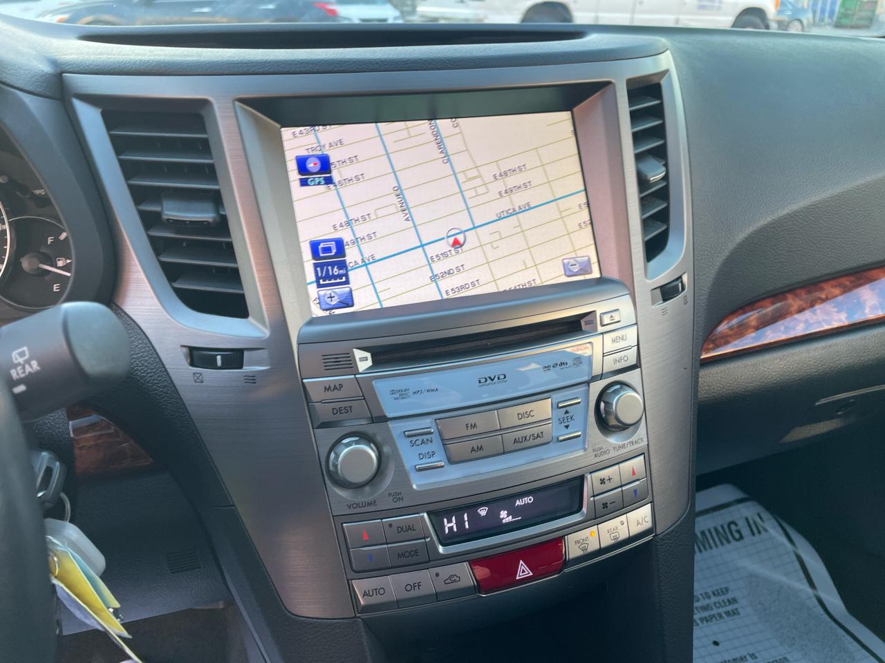 Subaru Outback 3.6R Limited 2012