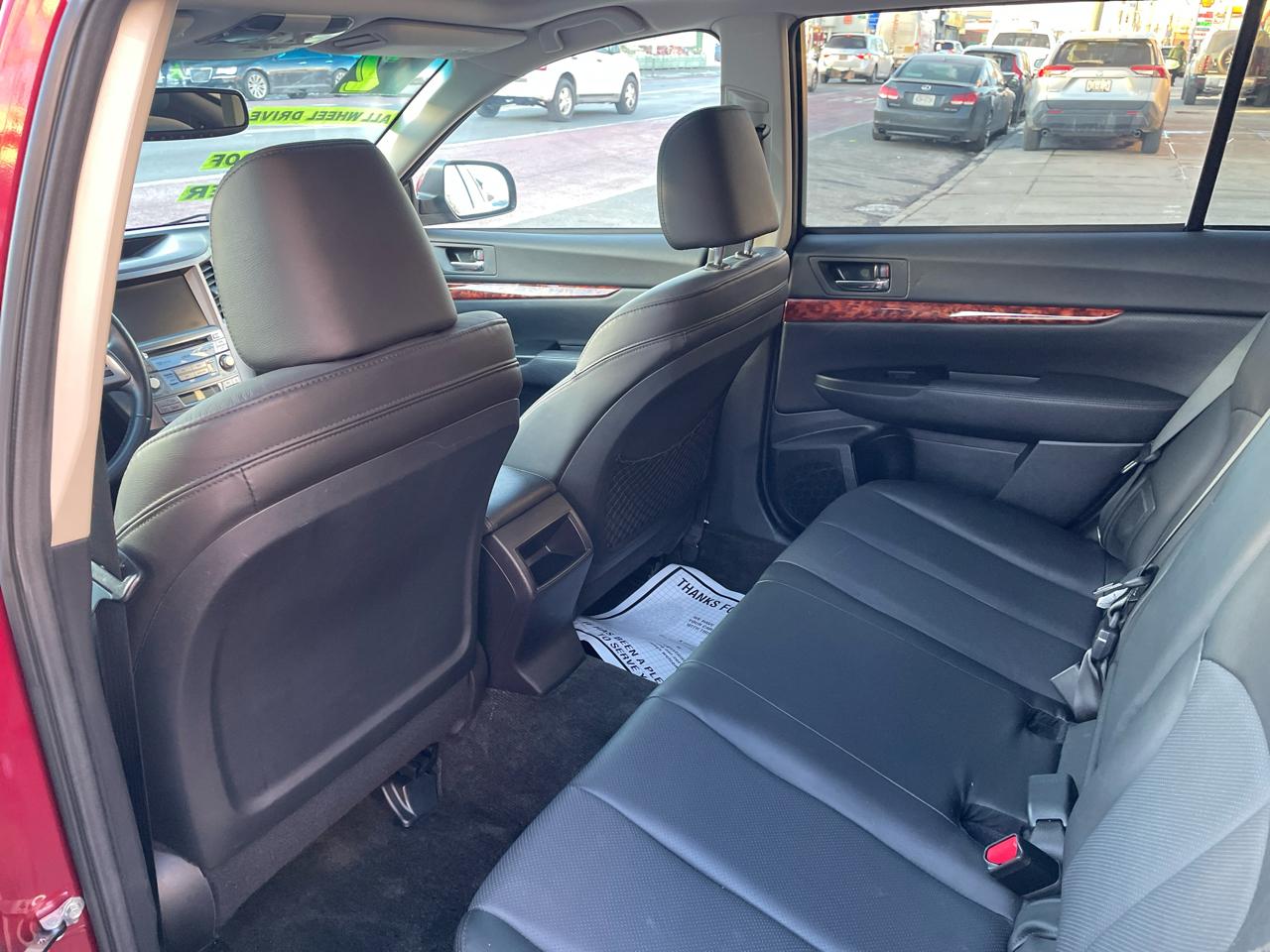 Subaru Outback 3.6R Limited 2012