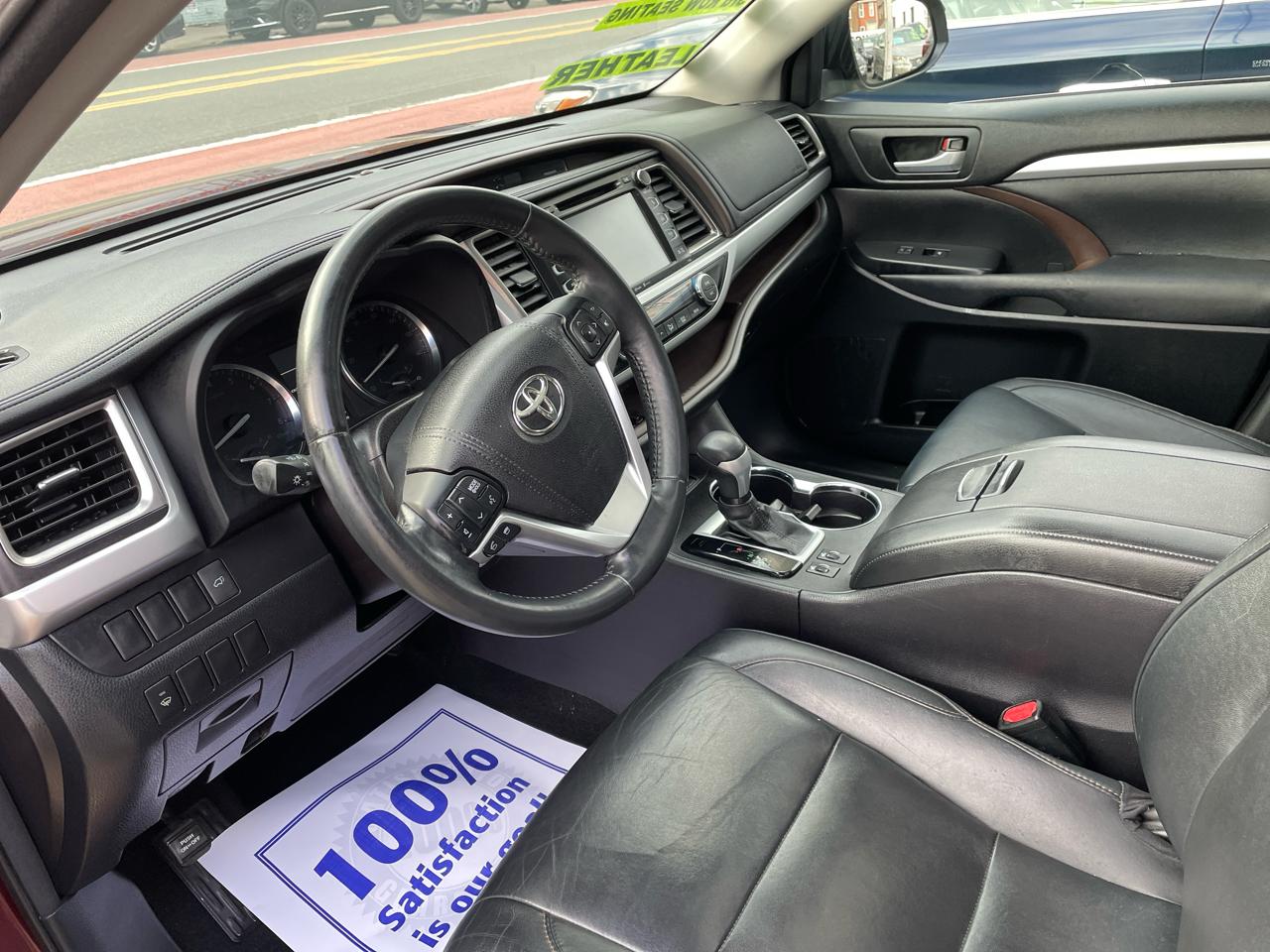 Toyota Highlander XLE AWD V6 2015