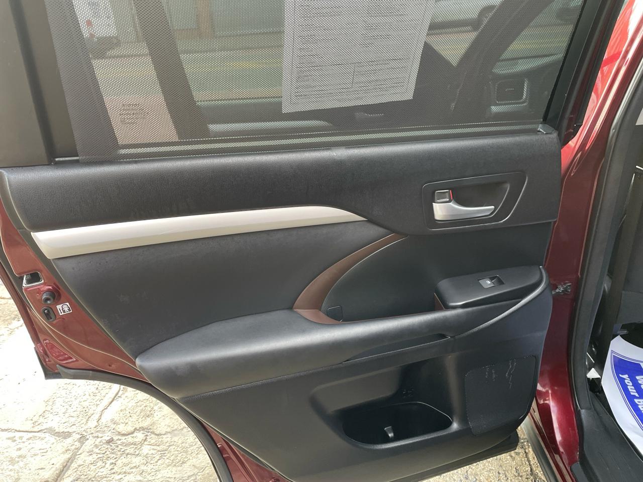 Toyota Highlander XLE AWD V6 2015