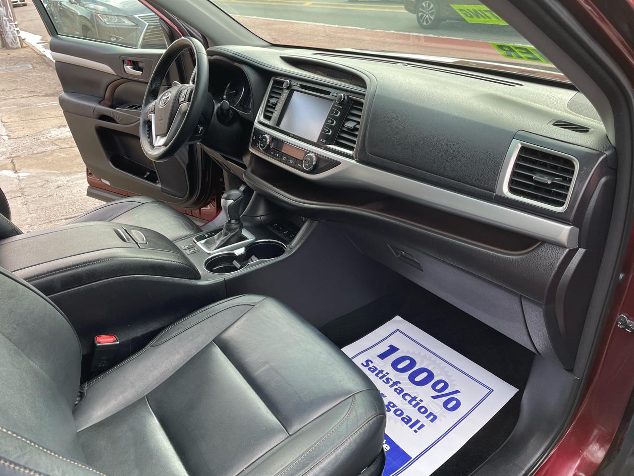 Toyota Highlander XLE AWD V6 2015