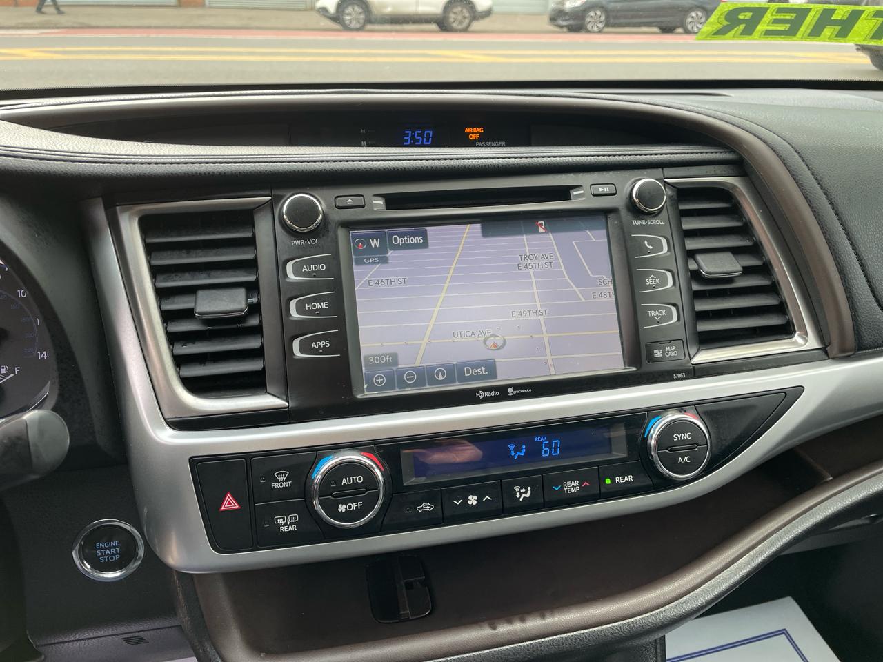 Toyota Highlander XLE AWD V6 2015