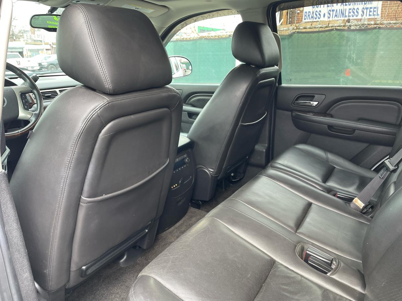 GMC Yukon Denali 4WD 2013