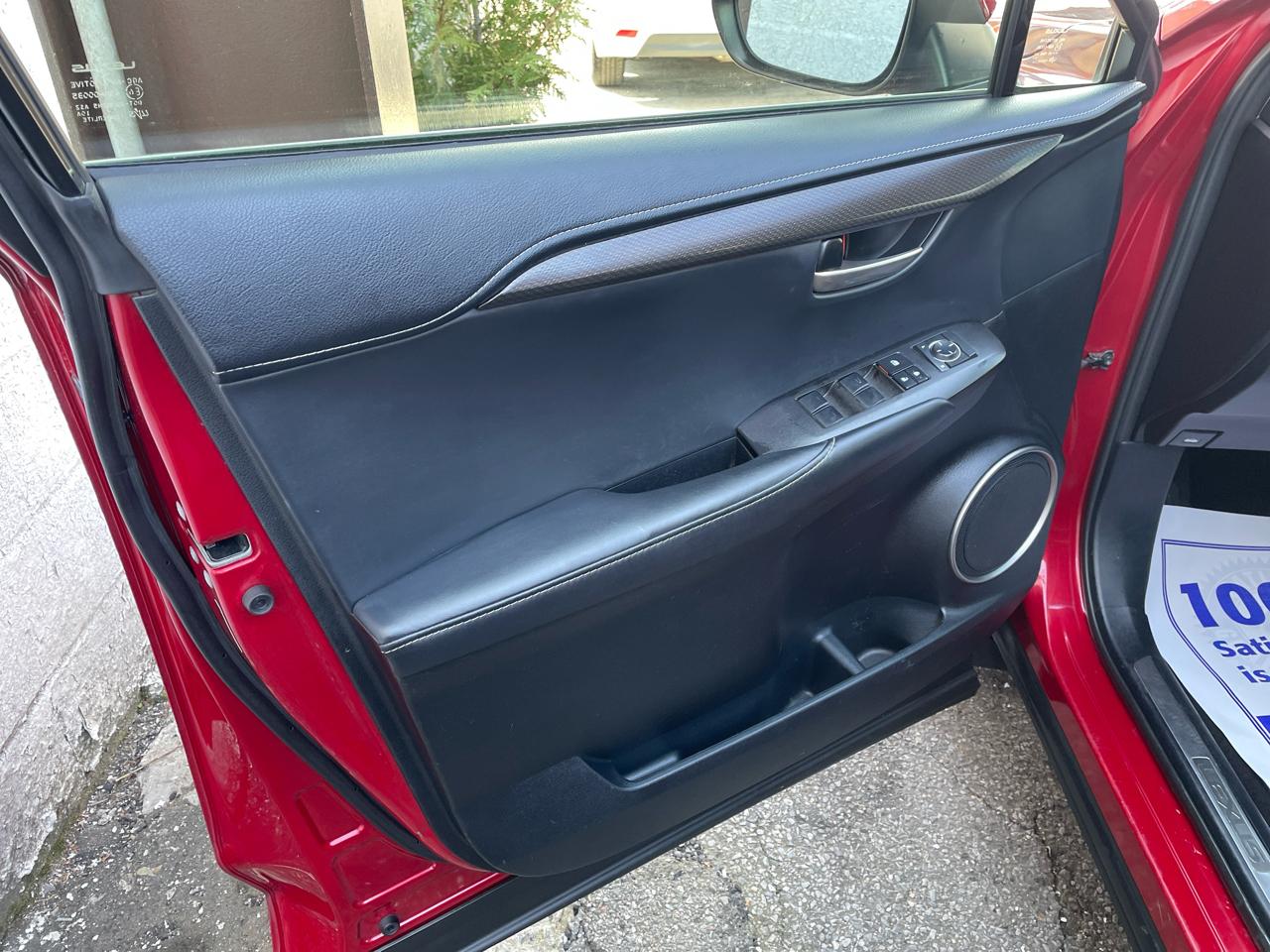 Lexus NX 200t FWD 2016