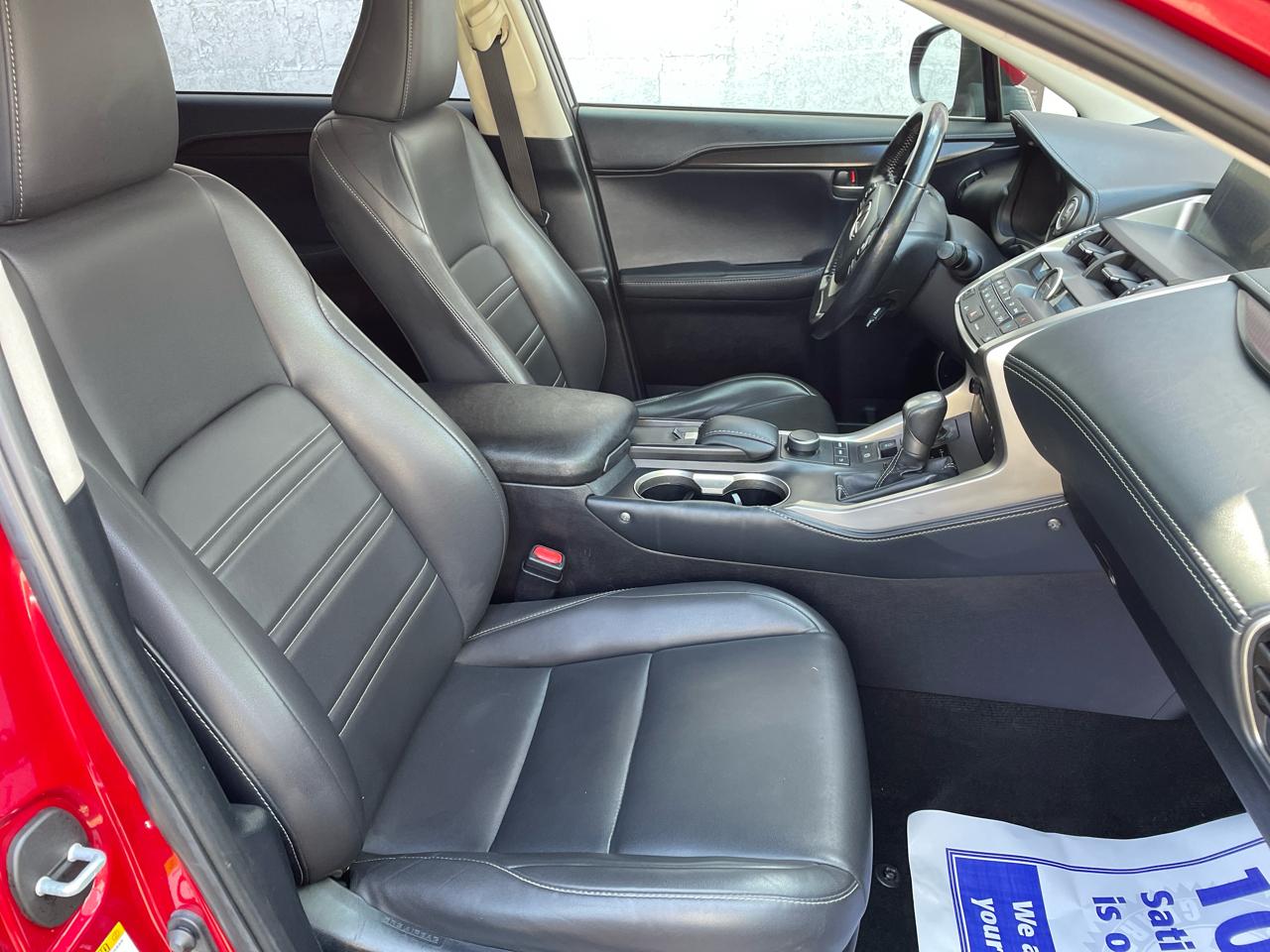 Lexus NX 200t FWD 2016