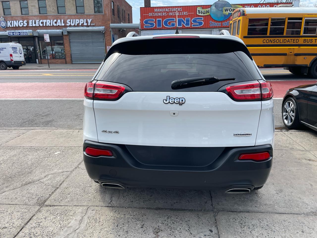 Jeep Cherokee Latitude 4WD 2016