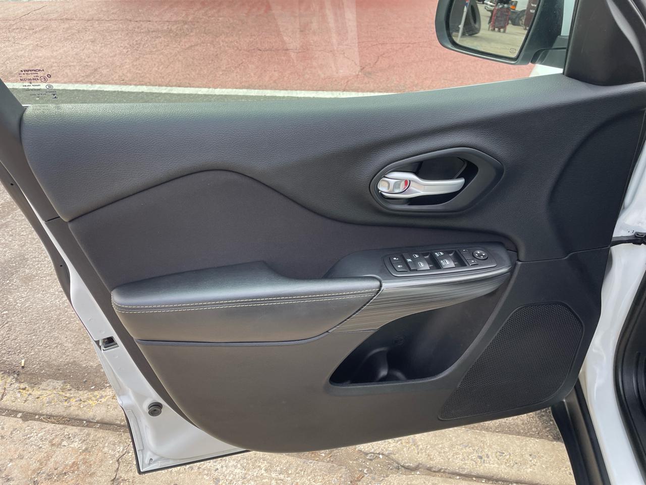 Jeep Cherokee Latitude 4WD 2016