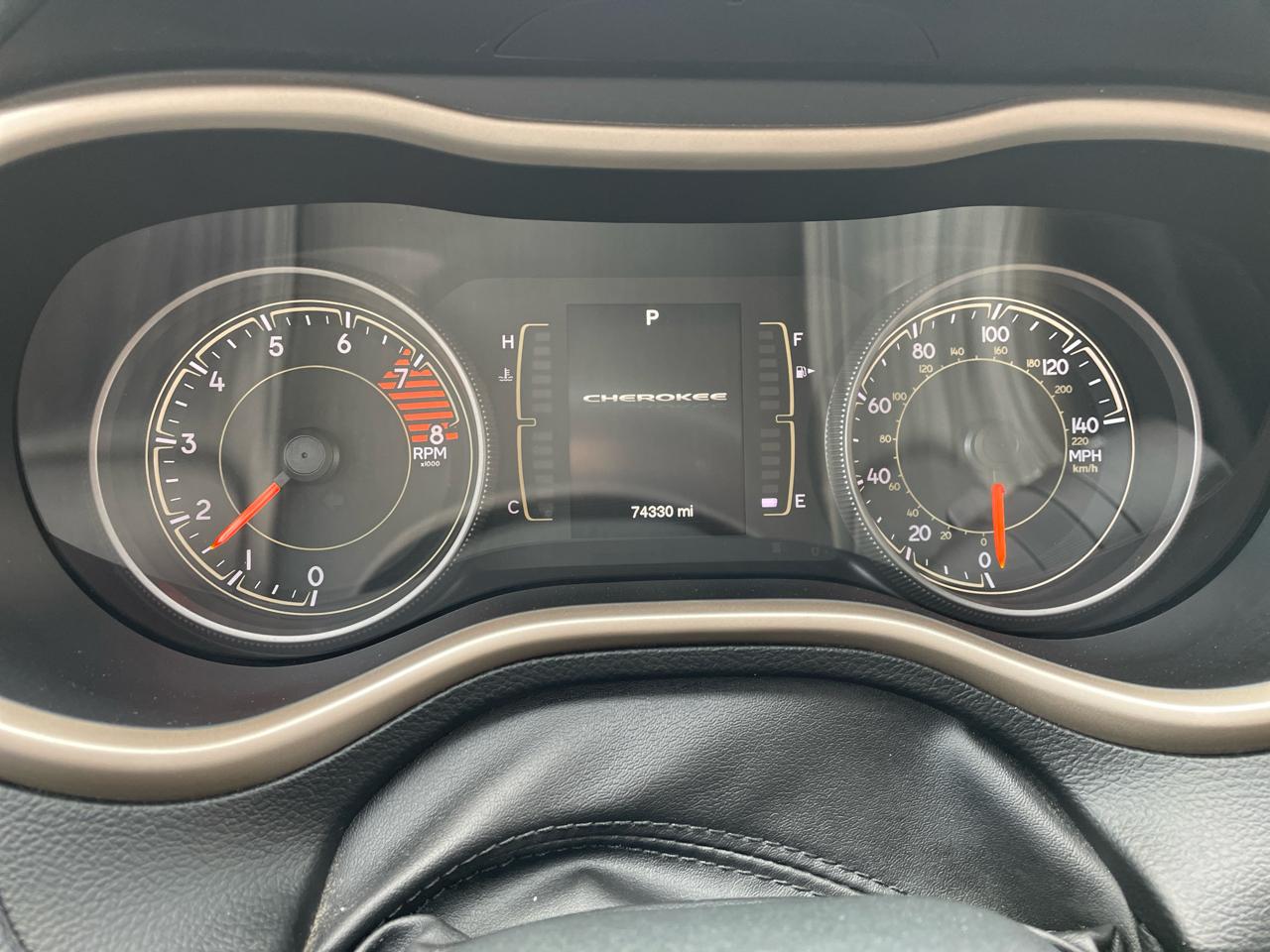 Jeep Cherokee Latitude 4WD 2016