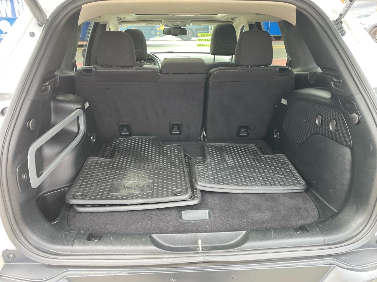 Jeep Cherokee Latitude 4WD 2016