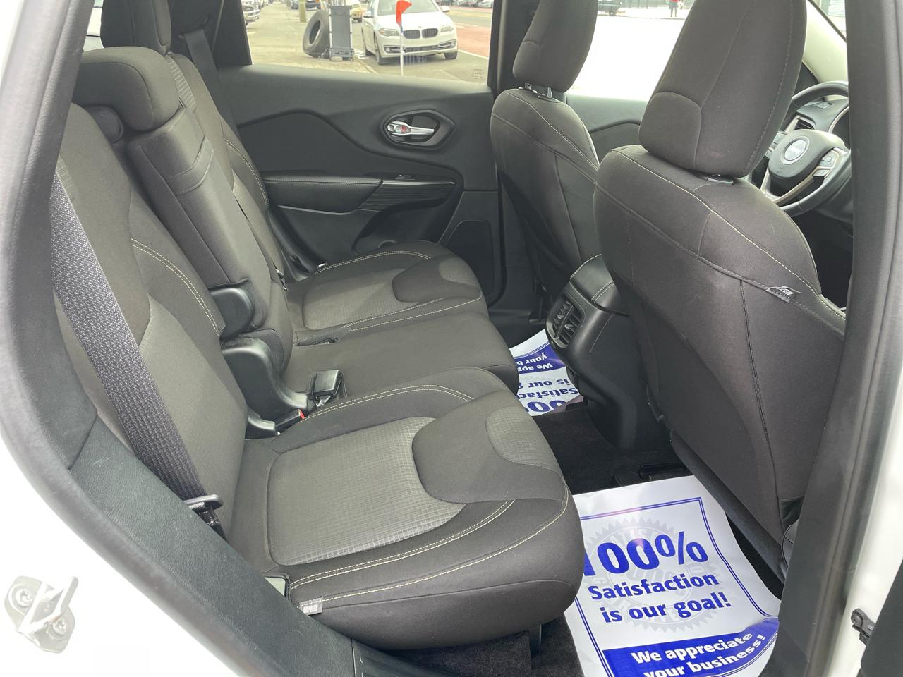 Jeep Cherokee Latitude 4WD 2016