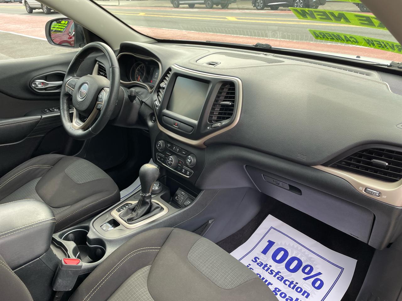 Jeep Cherokee Latitude 4WD 2016