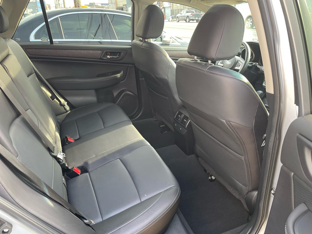 Subaru Outback 3.6R Limited 2017