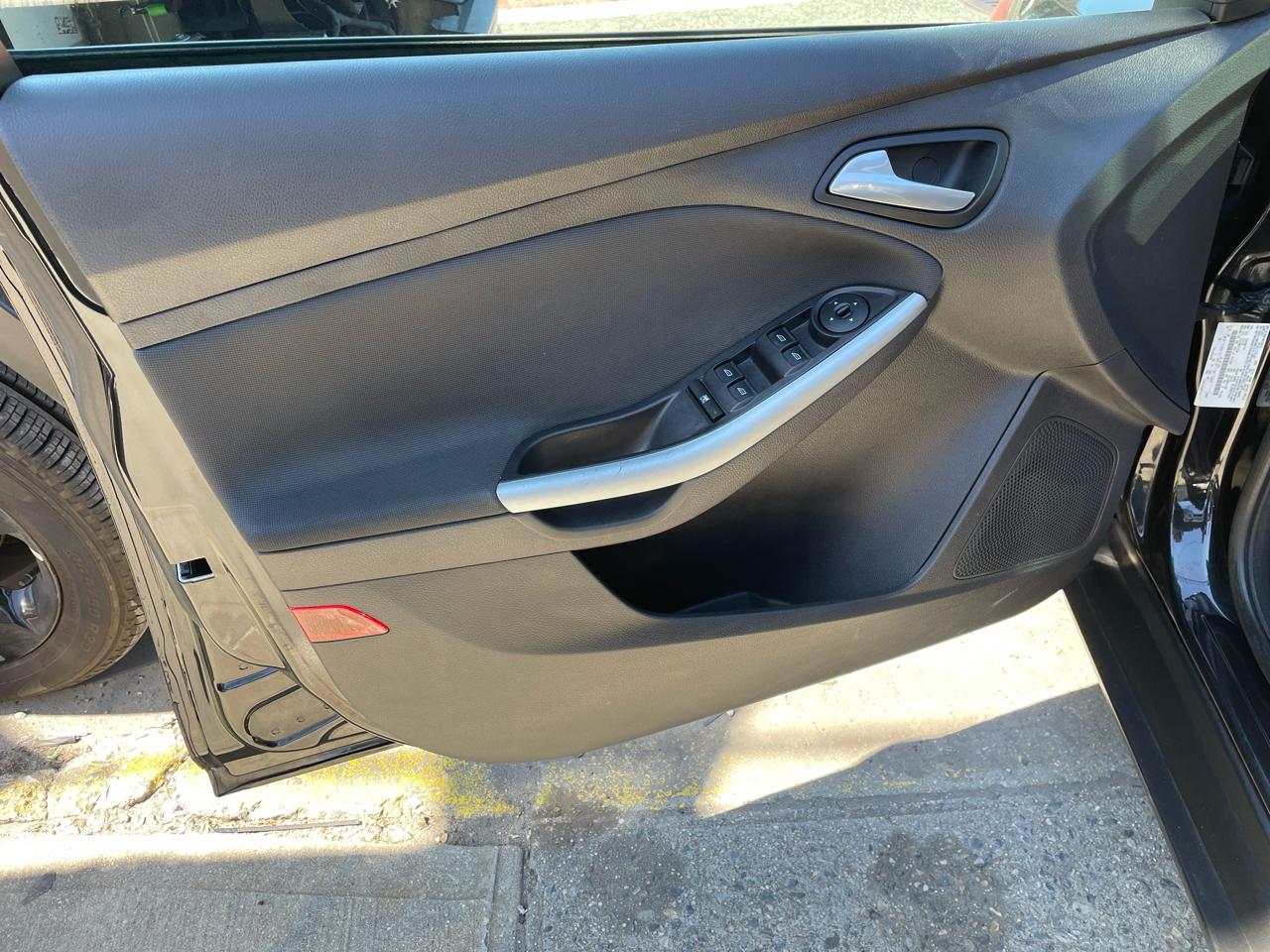 Ford Focus SE Hatch 2013