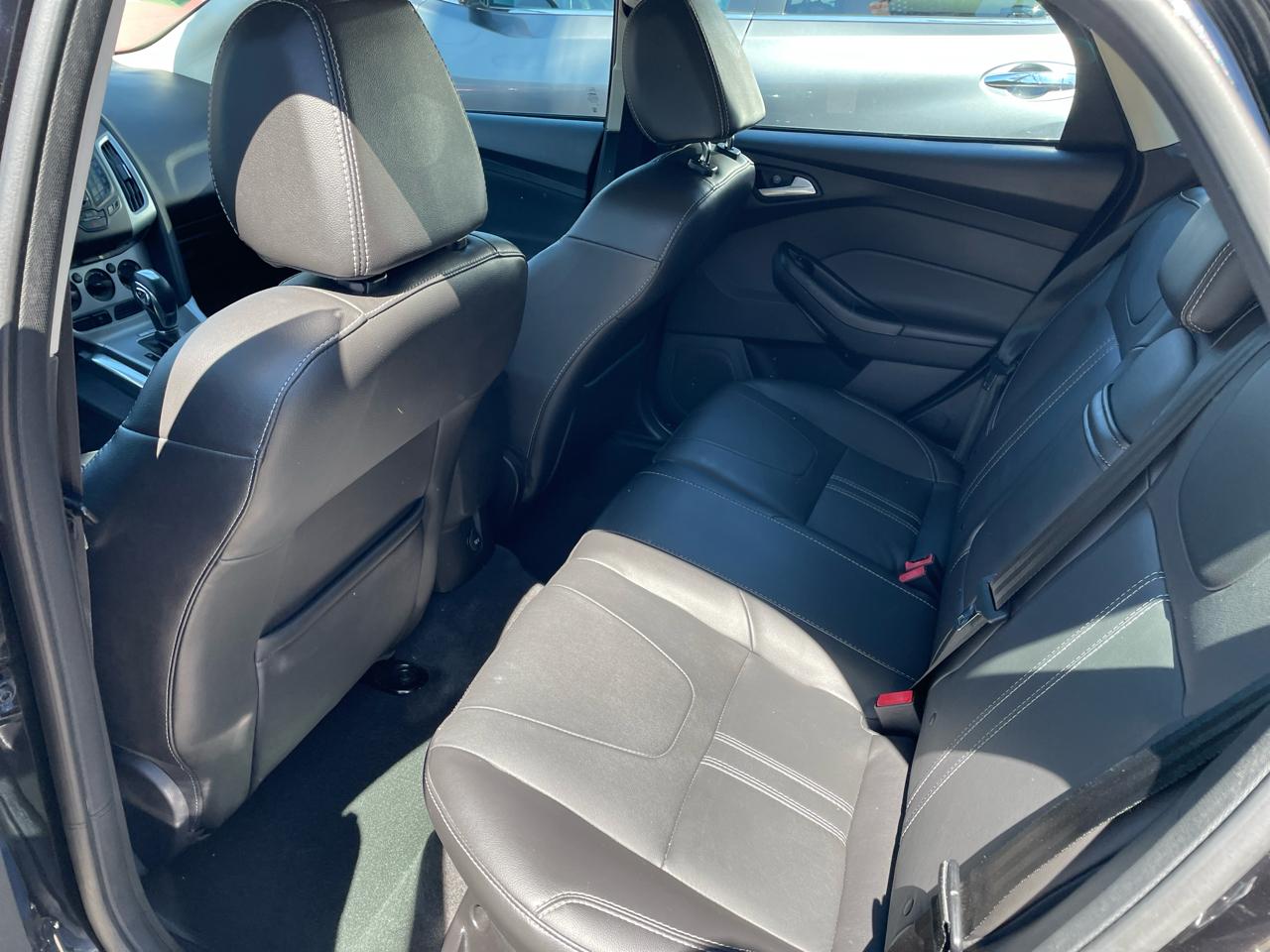 Ford Focus SE Hatch 2013