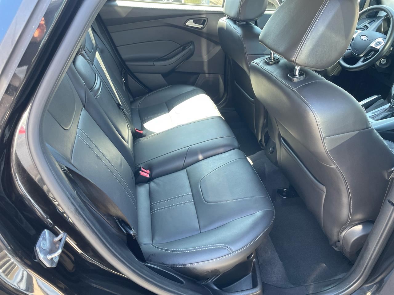 Ford Focus SE Hatch 2013