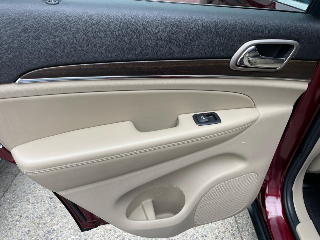 Jeep Grand Cherokee Limited 4WD 2016