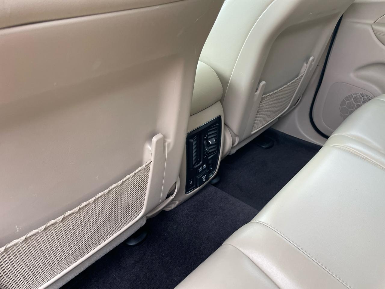 Jeep Grand Cherokee Limited 4WD 2016