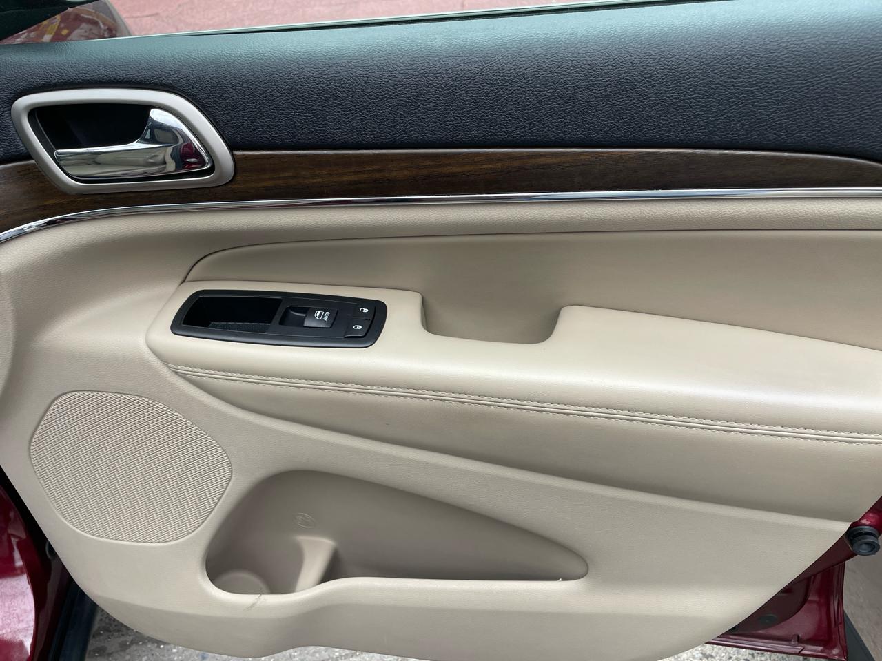 Jeep Grand Cherokee Limited 4WD 2016