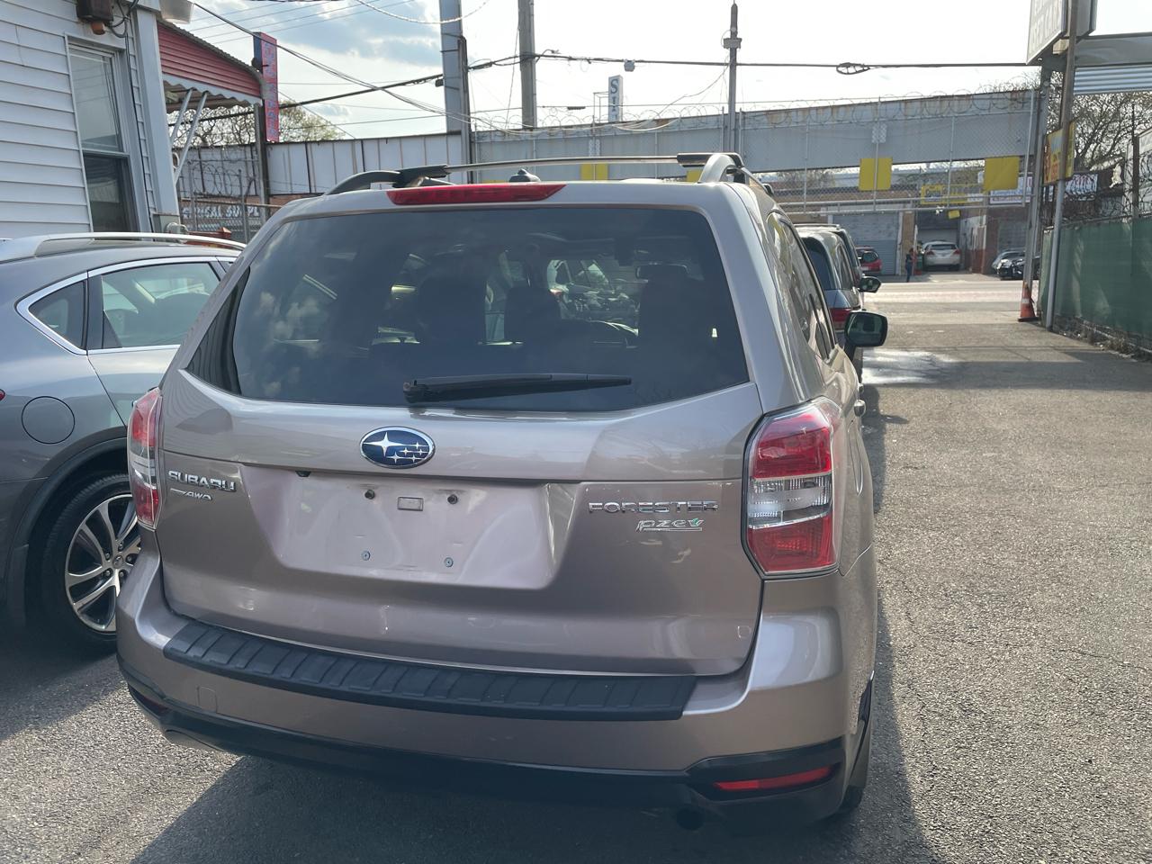 Subaru Forester 2.5i Premium 2015