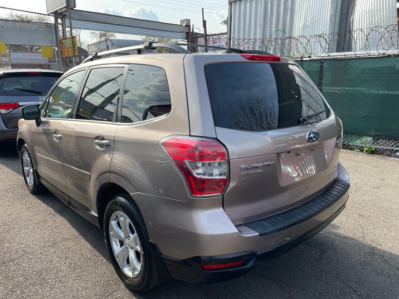 Subaru Forester 2.5i Premium 2015
