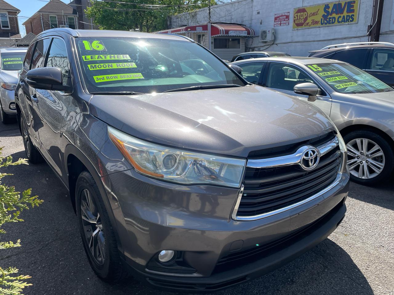 Toyota Highlander XLE AWD V6 2016