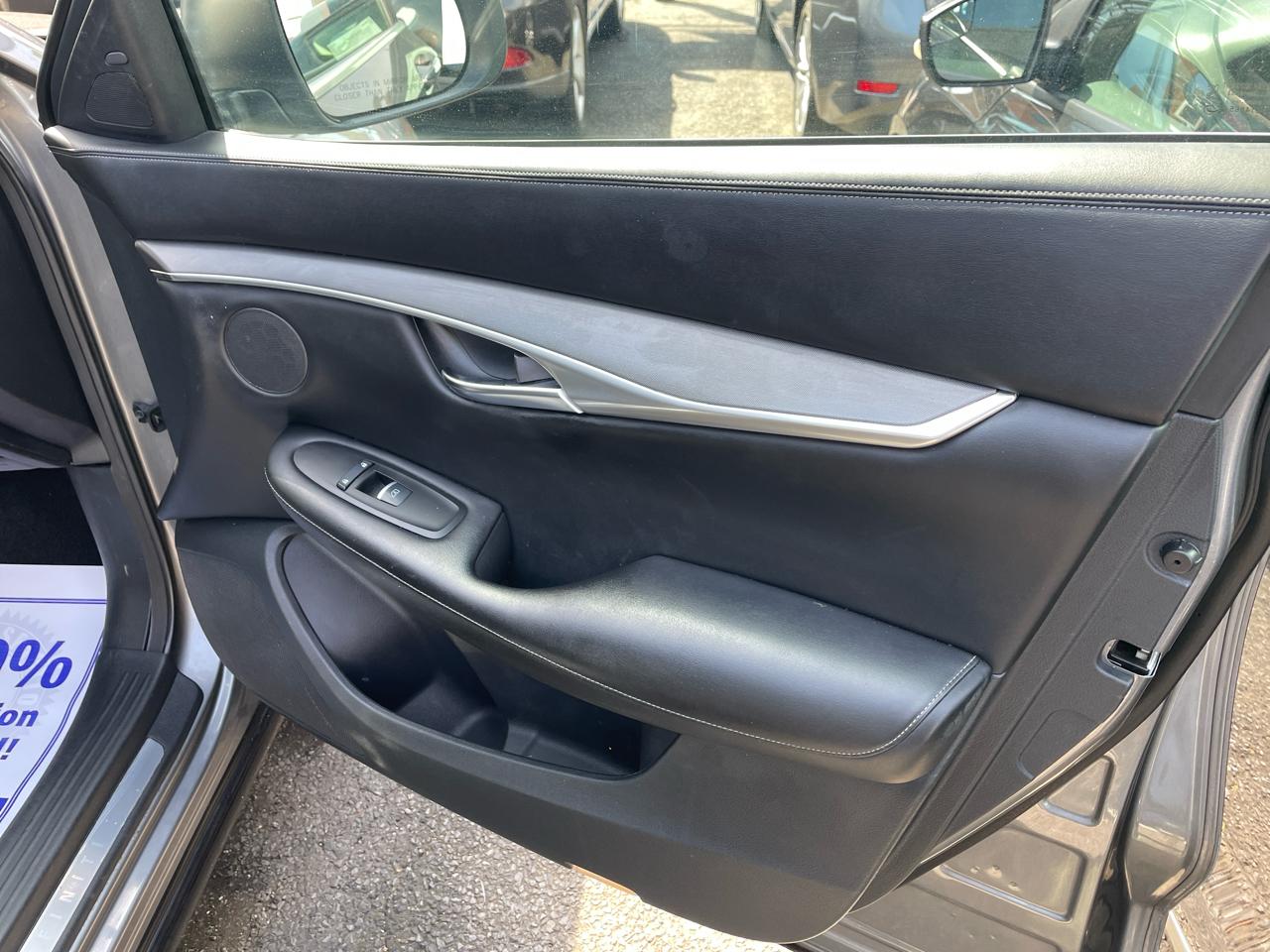 Infiniti QX50 PURE AWD 2021