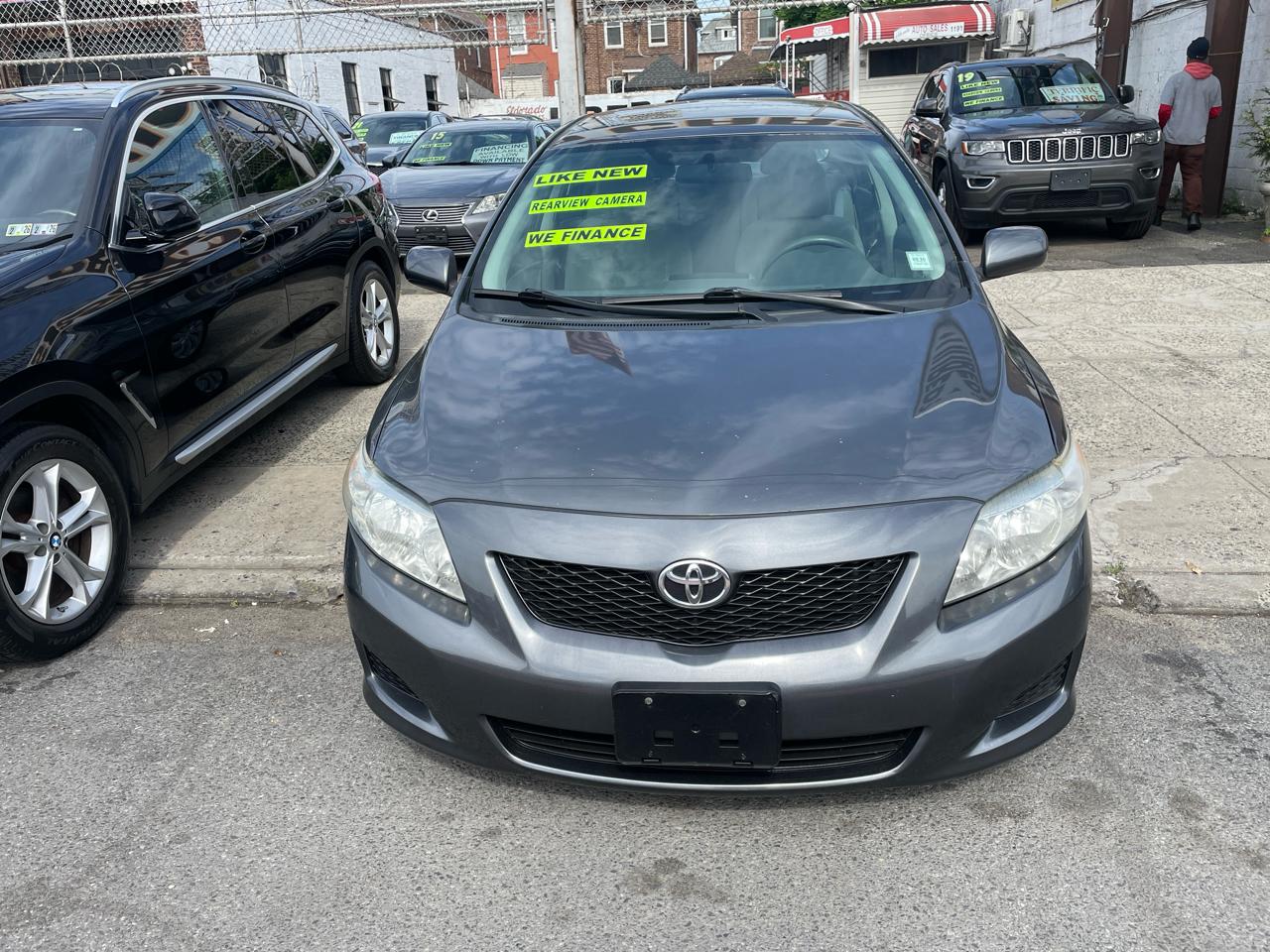 Toyota Corolla 4dr Sdn Auto LE (Natl) 2010