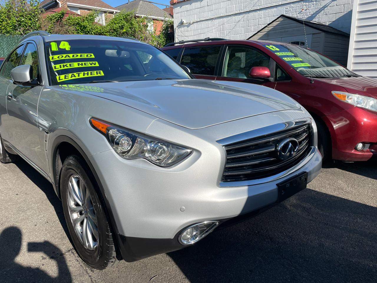 Infiniti QX70 Base AWD 2014