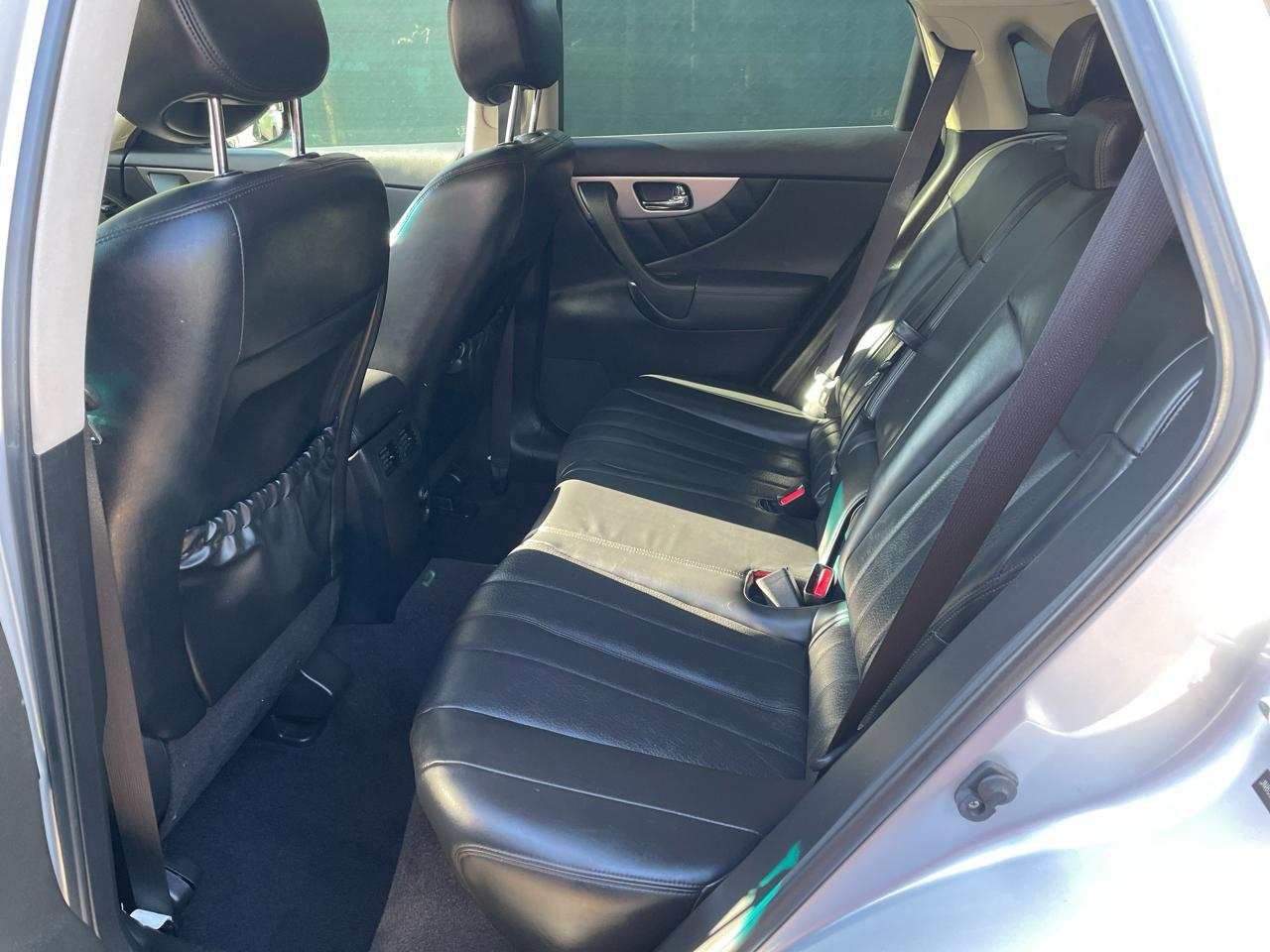 Infiniti QX70 Base AWD 2014