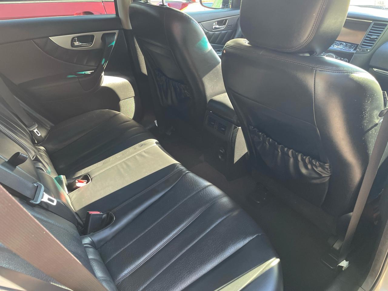 Infiniti QX70 Base AWD 2014