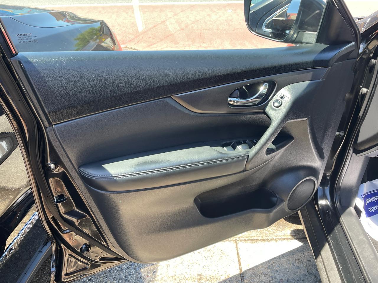 Nissan Rogue SV AWD 2016