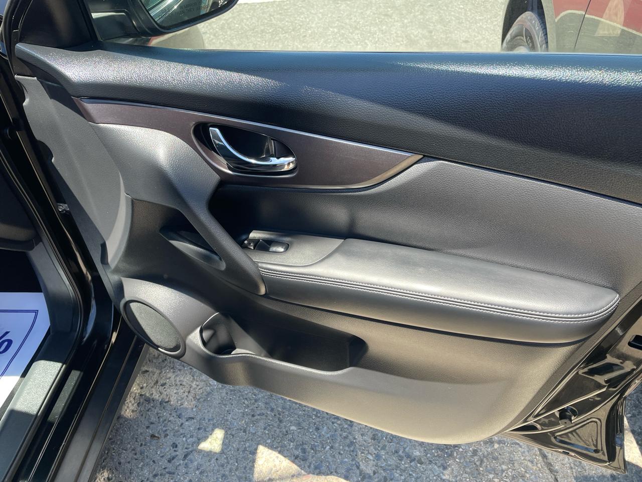 Nissan Rogue SV AWD 2016