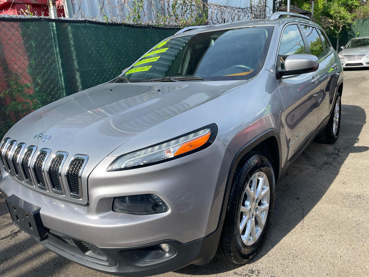 Jeep Cherokee Latitude 4WD 2016