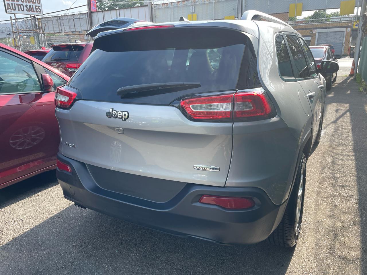 Jeep Cherokee Latitude 4WD 2016