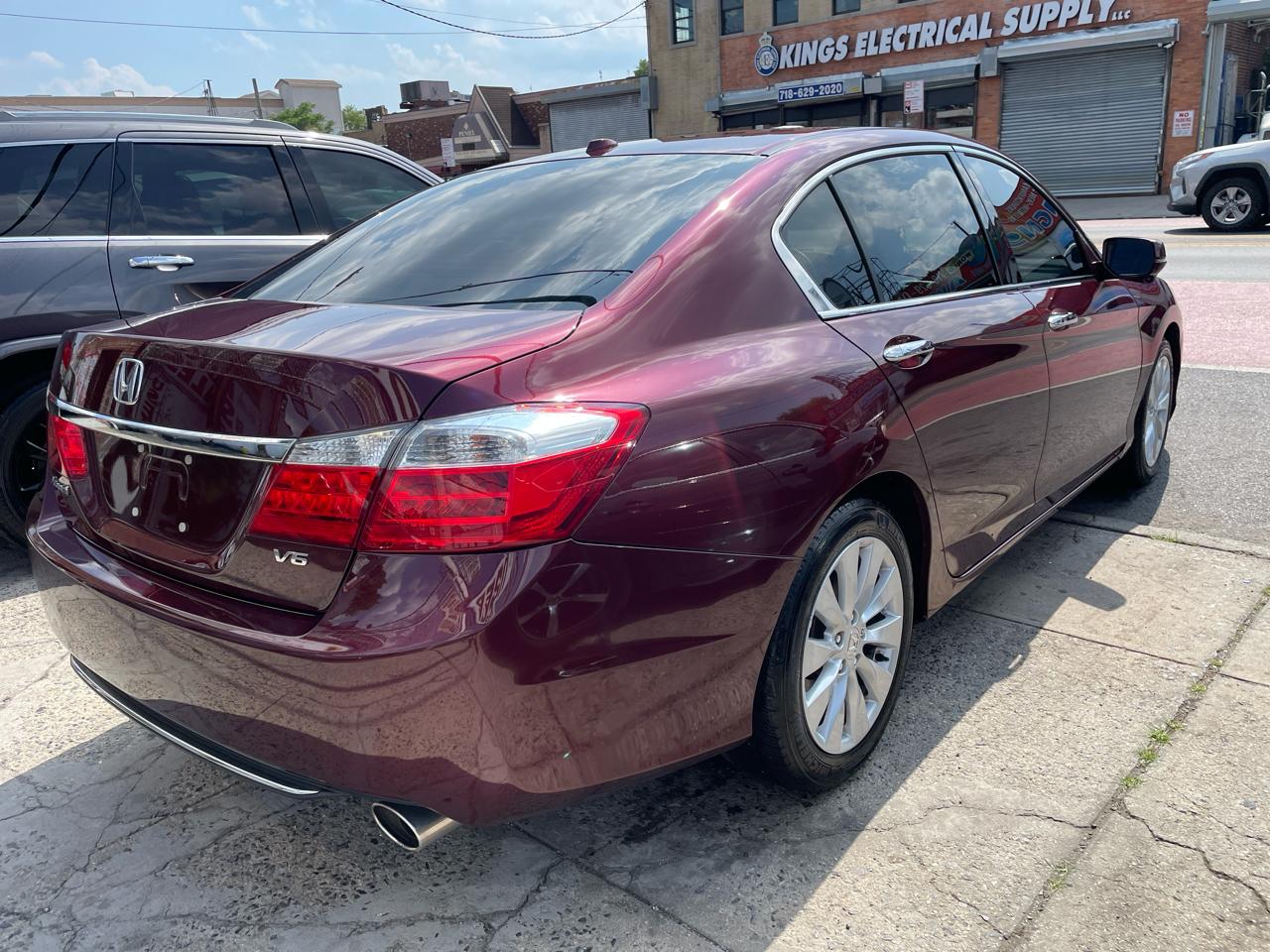 Honda Accord EX-L V6 Sedan AT 2013