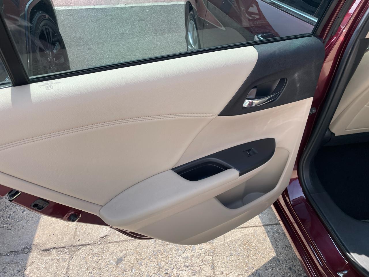 Honda Accord EX-L V6 Sedan AT 2013