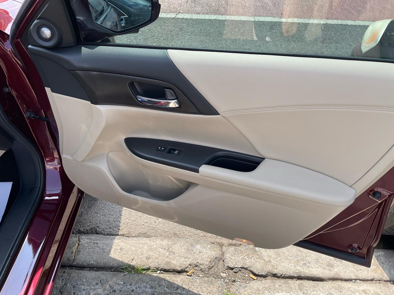 Honda Accord EX-L V6 Sedan AT 2013