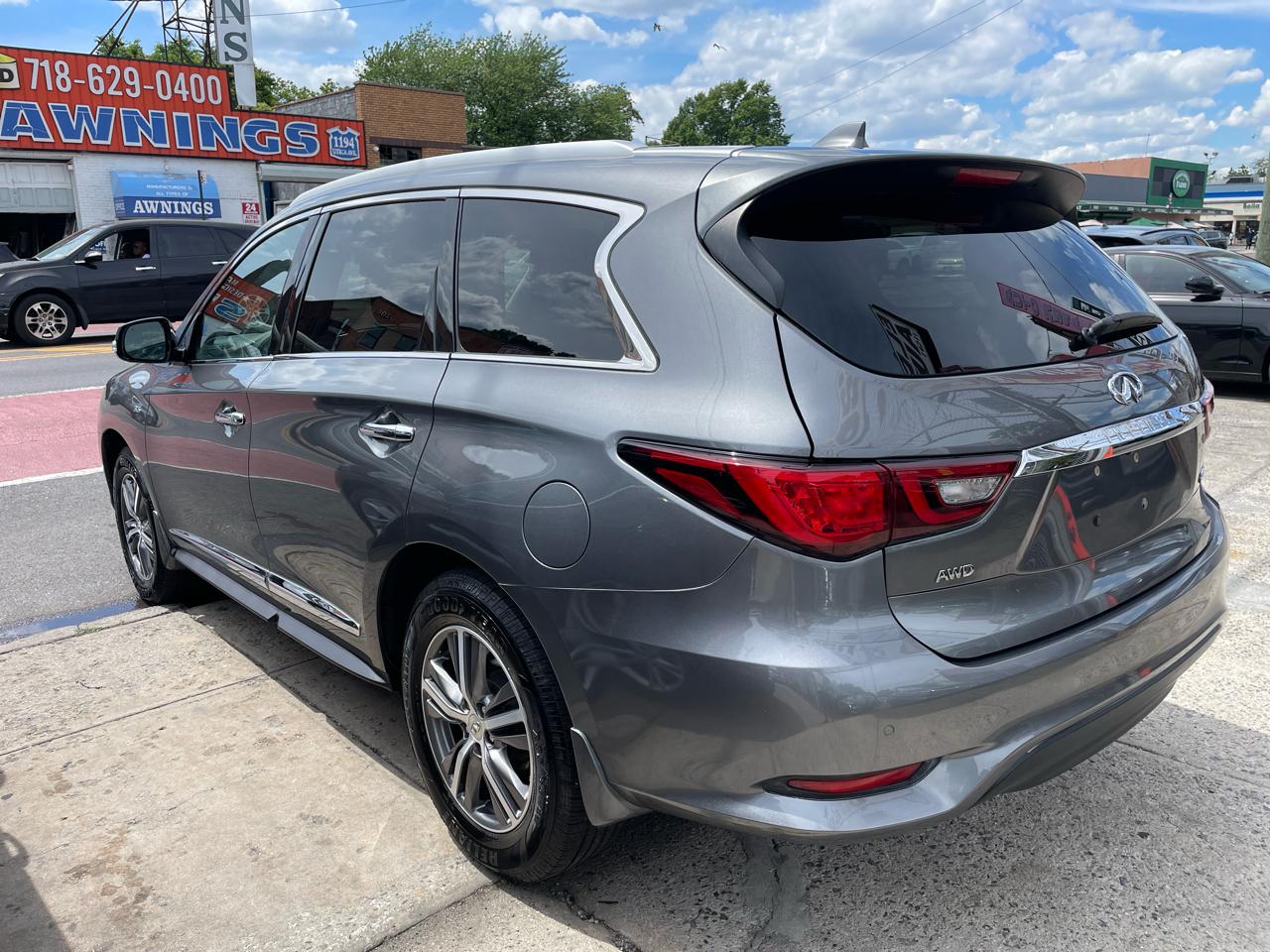 Infiniti QX60 LUXE AWD 2019