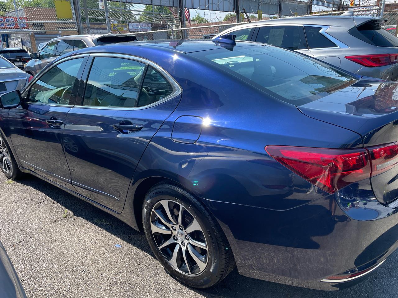 Acura TLX 8-Spd DCT w/Technology Package 2015