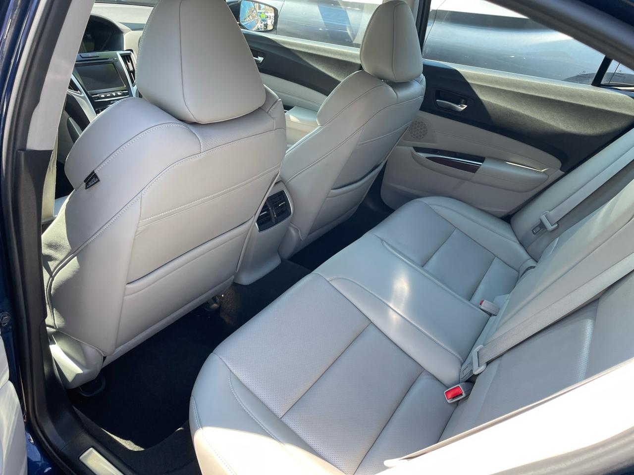 Acura TLX 8-Spd DCT w/Technology Package 2015