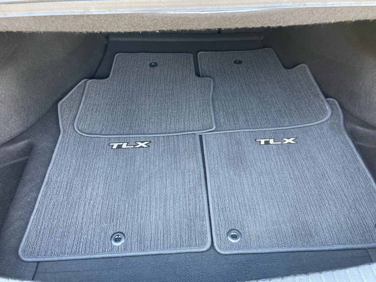 Acura TLX 8-Spd DCT w/Technology Package 2015