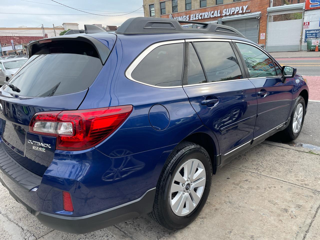 Subaru Outback 2.5i Premium 2017