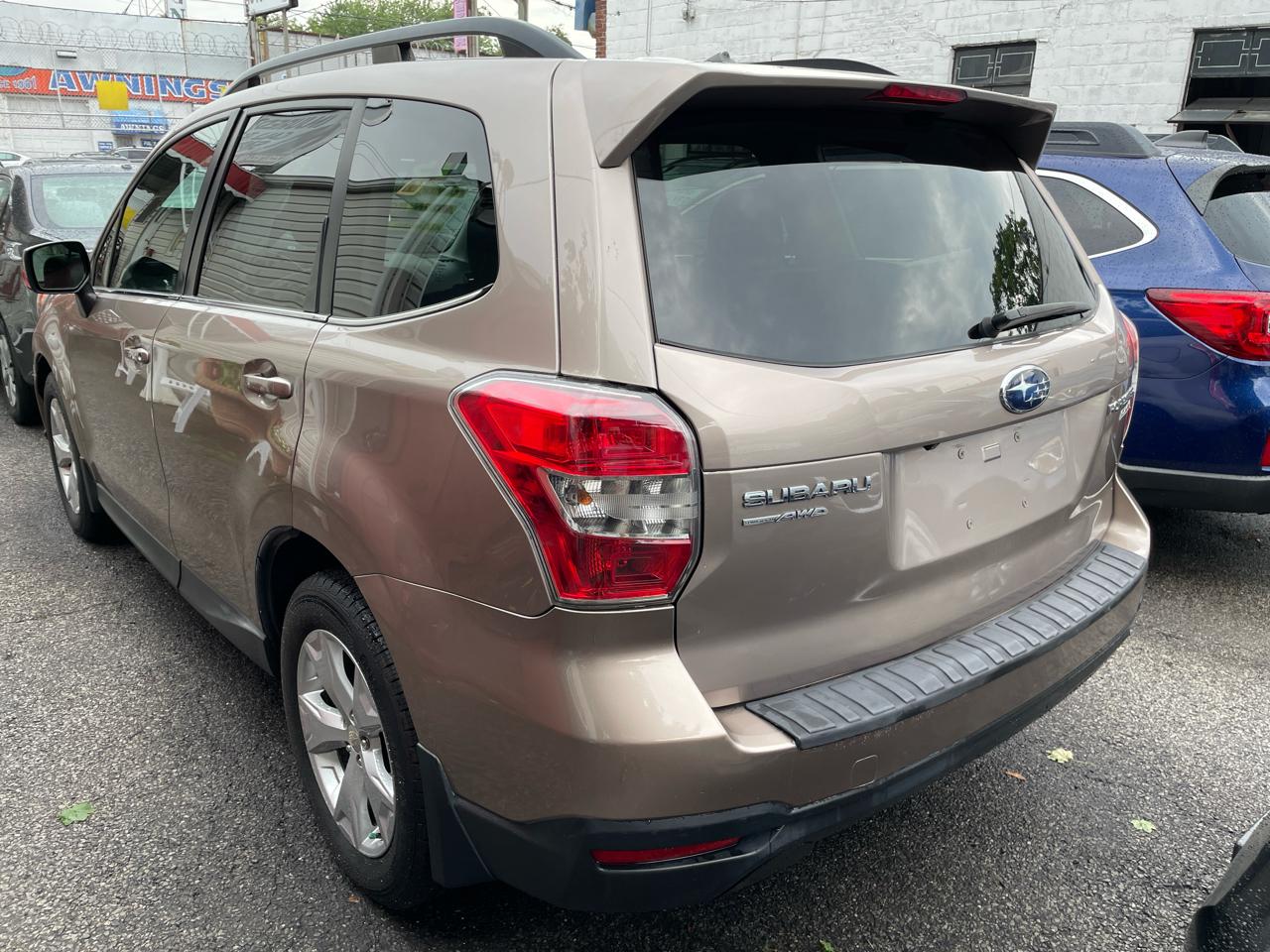Subaru Forester 2.5i Limited 2015