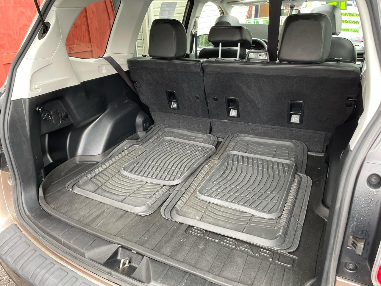 Subaru Forester 2.5i Limited 2015