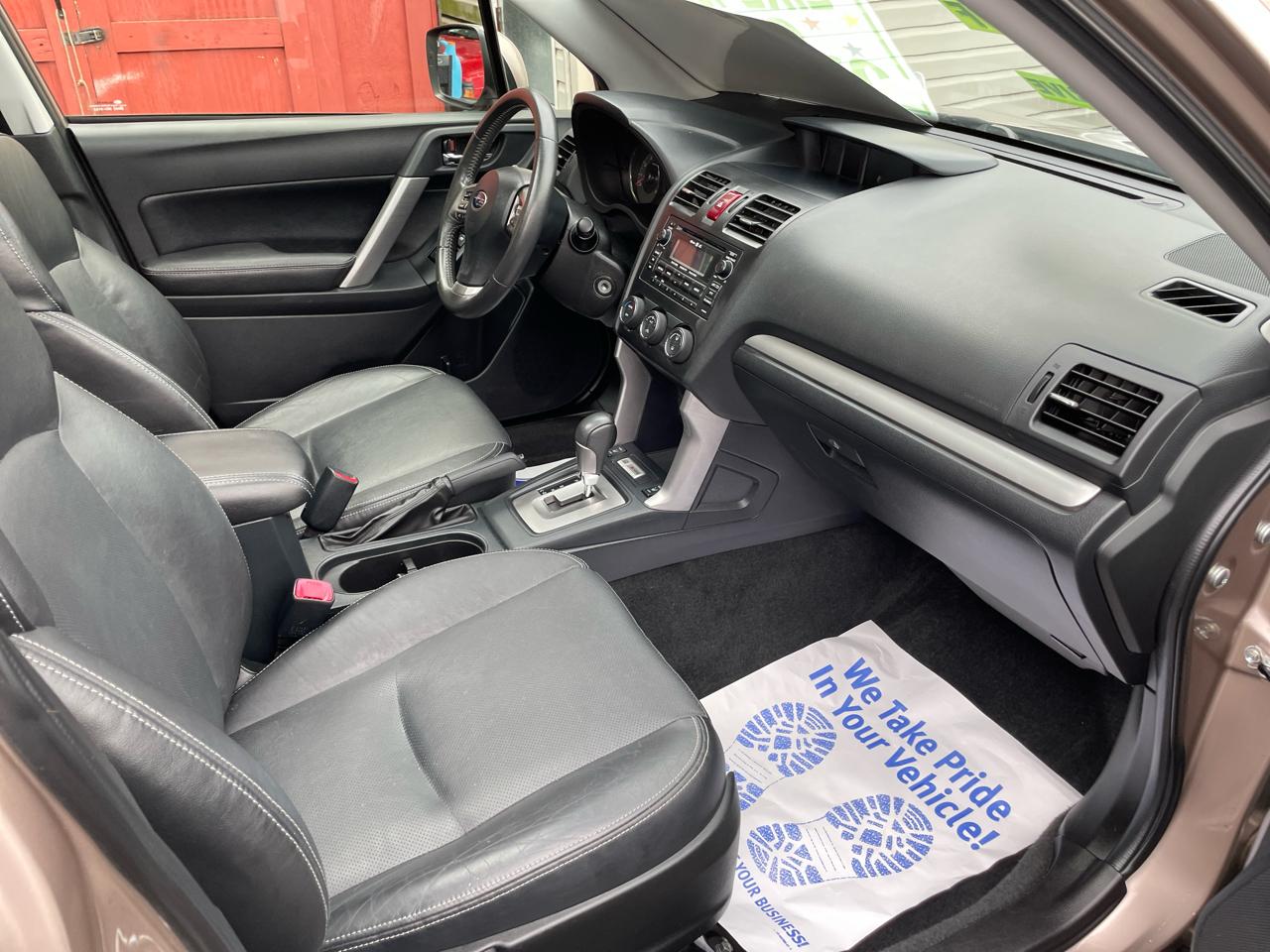 Subaru Forester 2.5i Limited 2015