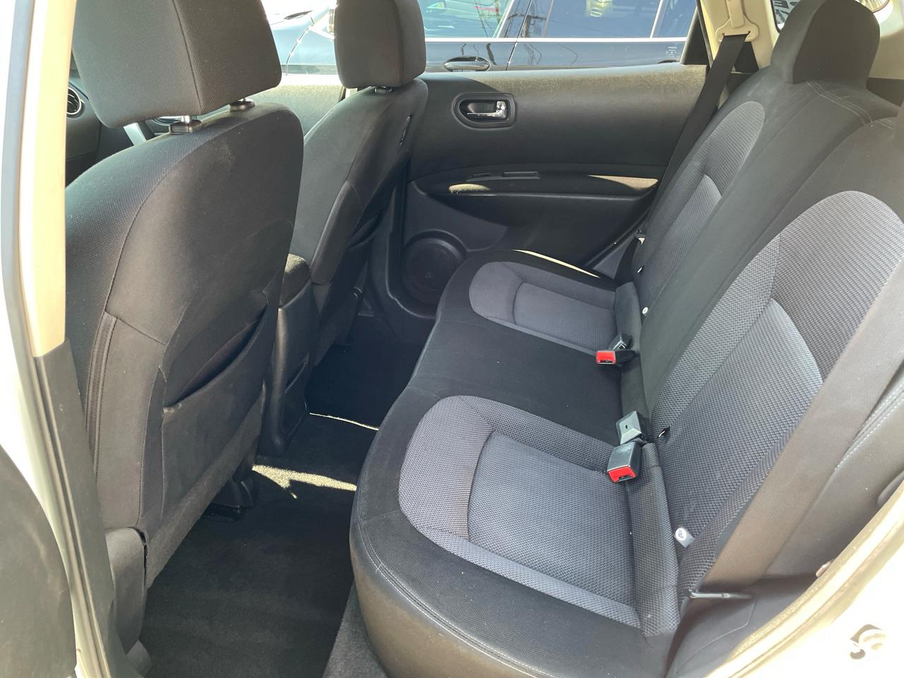 Nissan Rogue S AWD 2013