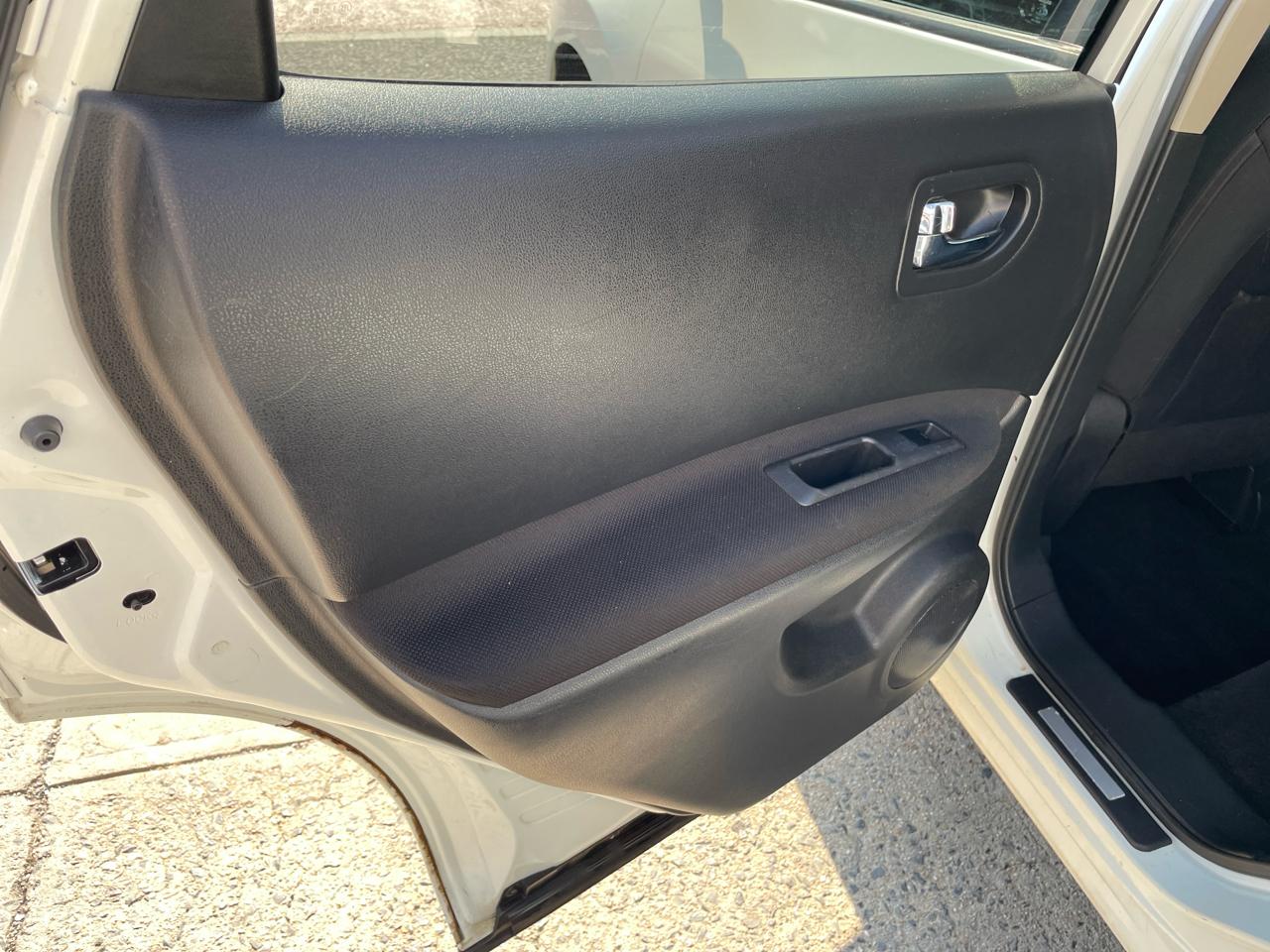Nissan Rogue S AWD 2013