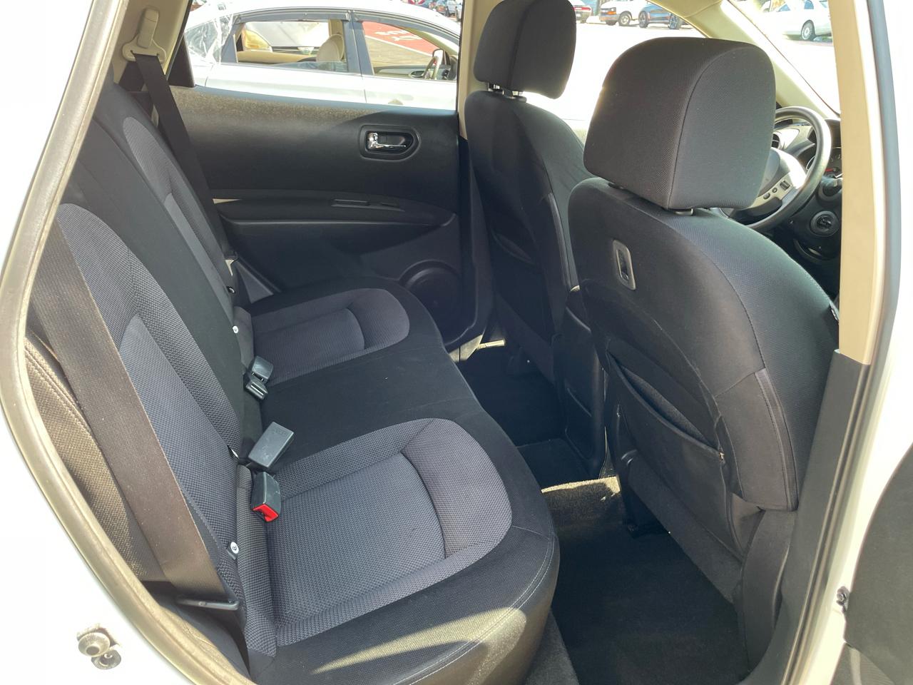 Nissan Rogue S AWD 2013