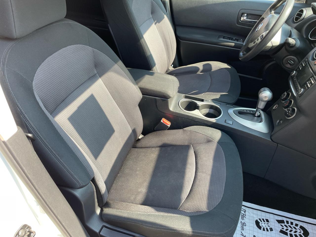 Nissan Rogue S AWD 2013