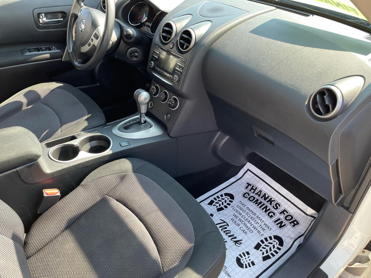 Nissan Rogue S AWD 2013